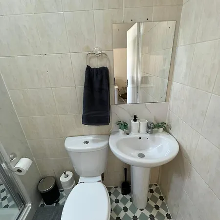 London Guest Studios 8 Room photo