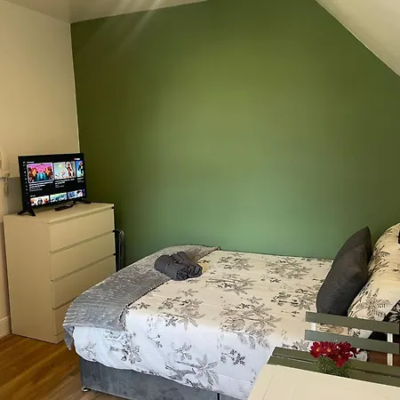 London Guest Studios 8 Room photo